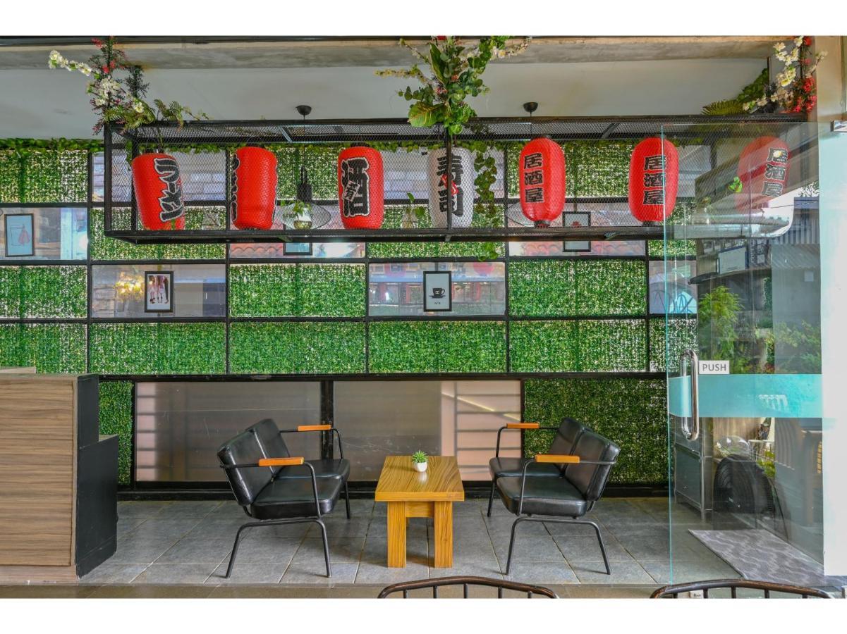 Capital O 890 Nami Hotel Tagaytay Tagaytay City Bagian luar foto